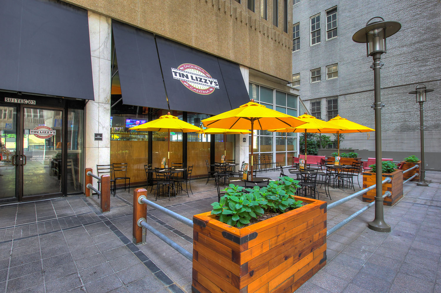 downtown atl storefront